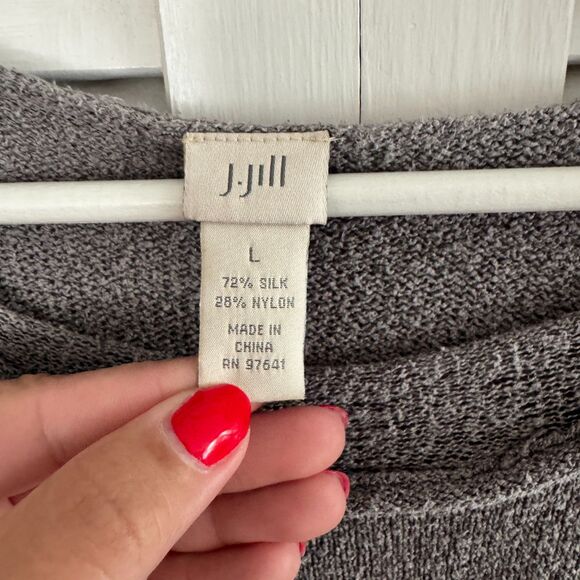 J.Jill Silk Blend Grey Boho Chic Sweater with Peek-A-Boo Lace Bottom - Picture 2 of 2